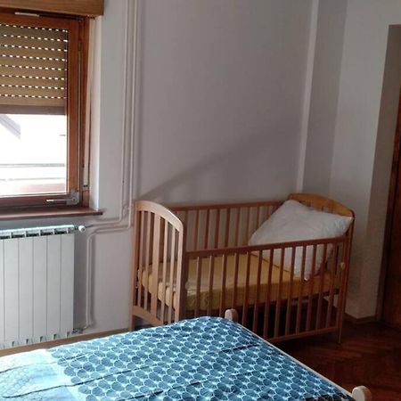 Apartamento Zrm Center Idrija Exterior foto