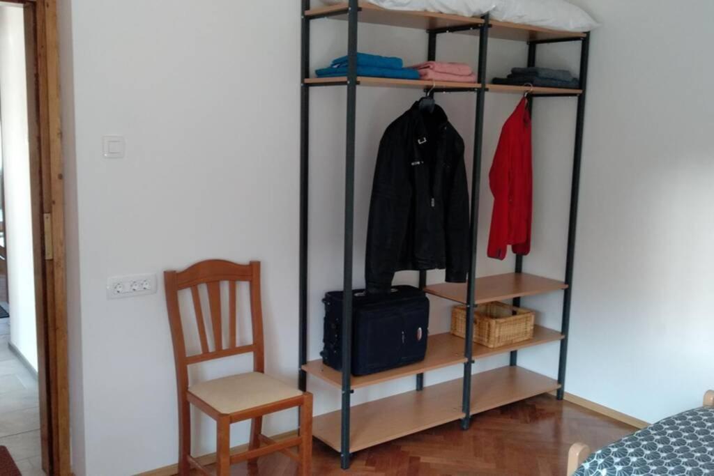 Apartamento Zrm Center Idrija Exterior foto