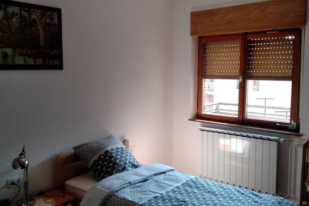 Apartamento Zrm Center Idrija Exterior foto